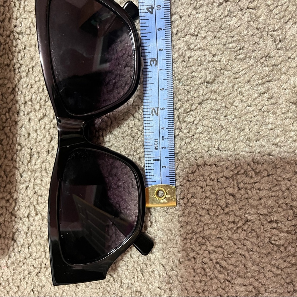 Sold on other site women’s V sunglasses black square designer fashion - Picture 8 of 9